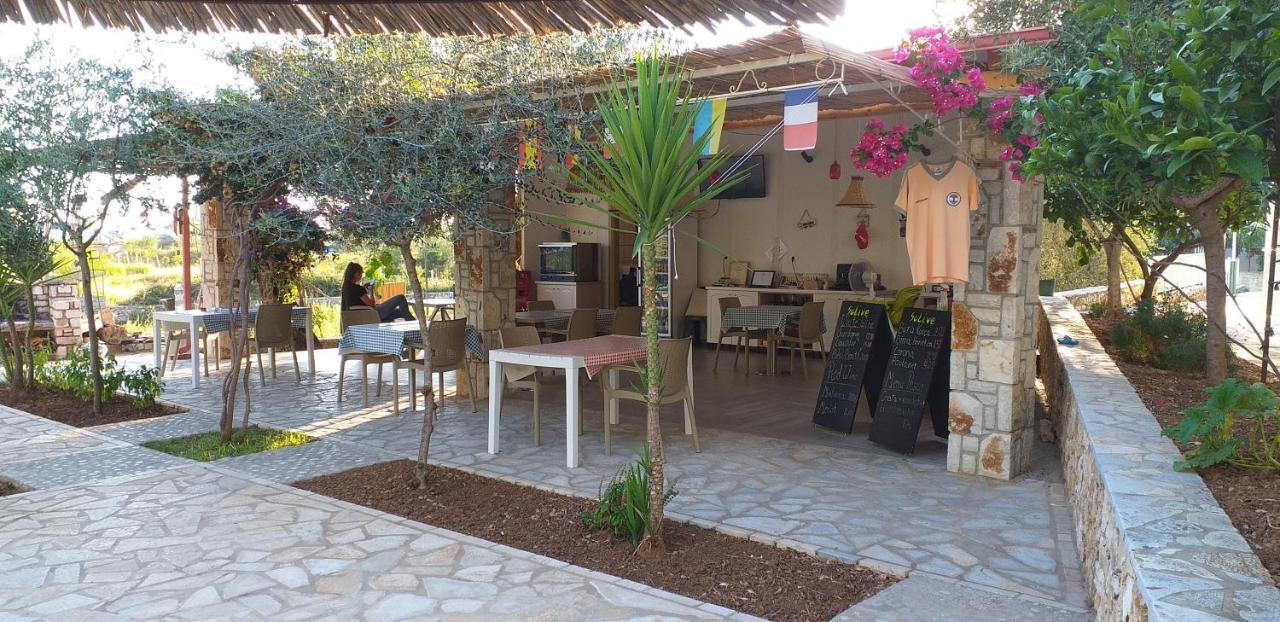 Guest House Solive Himare Luaran gambar