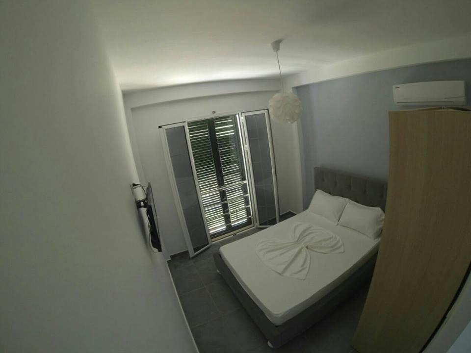 Guest House Solive Himare Luaran gambar